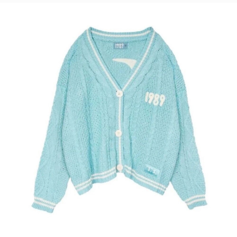 Taylor Swift Version 1989 Blue Chunky Knit Long Sleeve Cardigan Oversized MD/LG
